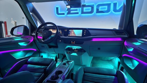 VW T7 Ambientebeleuchtung Nachrüstung mit LED-Technik