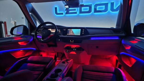 VW T7 Ambientebeleuchtung Nachrüstung mit LED-Technik