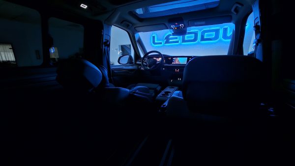 VW T7 Ambientebeleuchtung Nachrüstung mit LED-Technik