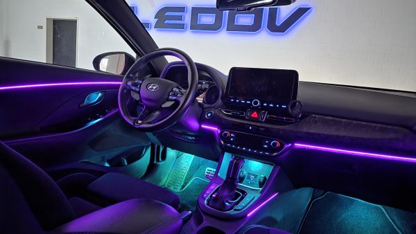 Hyundai I30/I30N Ambiente inkl. Einbau im Hyundai i30N – stilvoll & modern mit professionellem Einbau