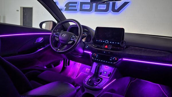 Hyundai I30/I30N Ambiente inkl. Einbau im Hyundai i30N – stilvoll & modern mit professionellem Einbau