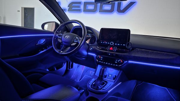 Hyundai I30/I30N Ambiente inkl. Einbau im Hyundai i30N – stilvoll & modern mit professionellem Einbau