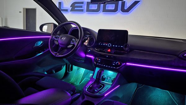 Hyundai I30/I30N Ambiente inkl. Einbau im Hyundai i30N – stilvoll & modern mit professionellem Einbau