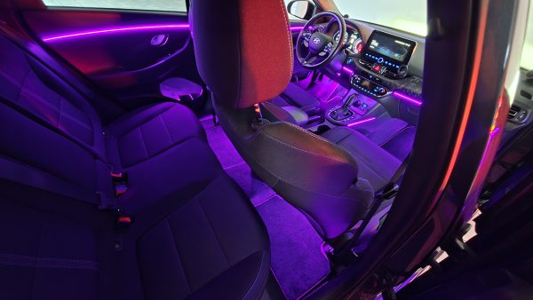 Hyundai I30/I30N Ambiente inkl. Einbau im Hyundai i30N – stilvoll & modern mit professionellem Einbau