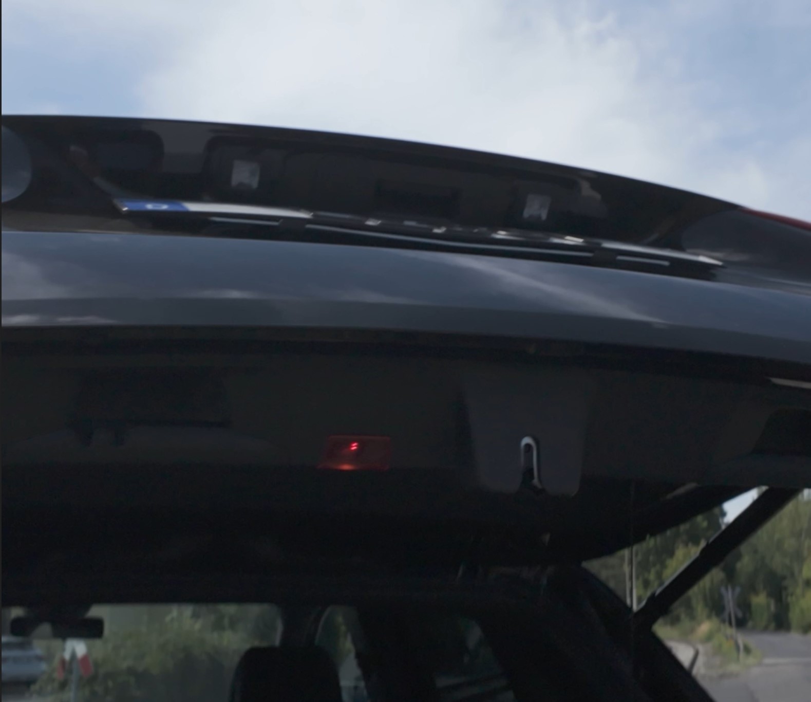 Automatisches Kofferraum-Schließen – Komfort auf Knopfdruck