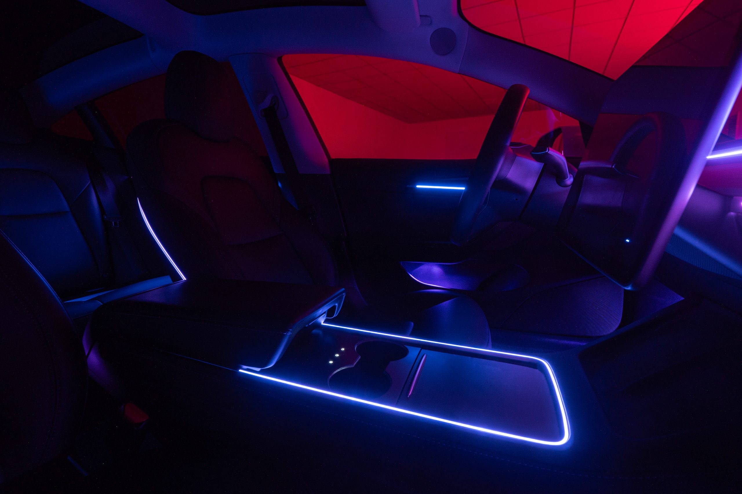 Tesla Model Y und Model 3 LED Ambientebeleuchtung inkl. Einbau19