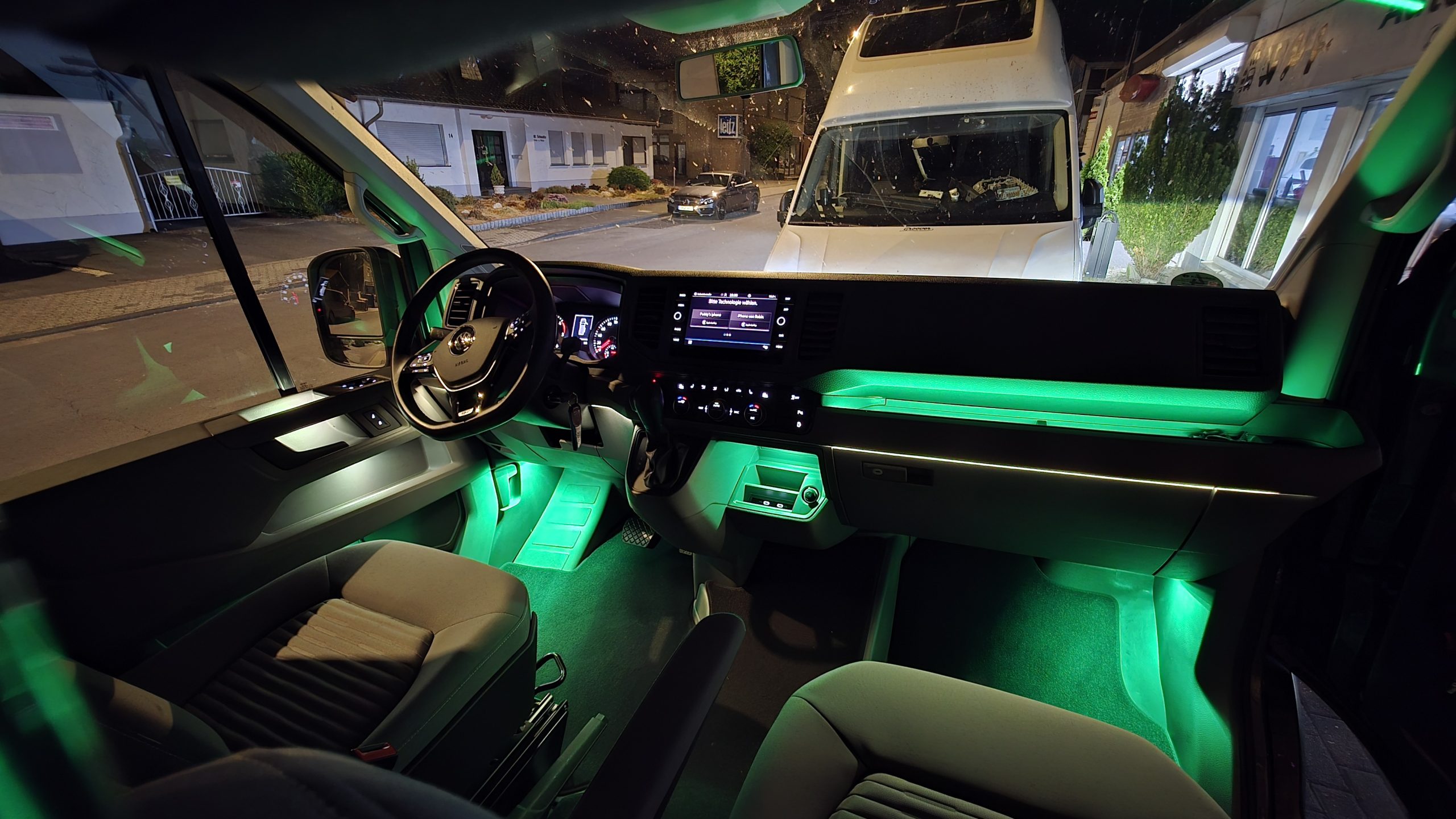 Volkswagen Crafter Wohnmobil Camper LED Ambientebeleuchtung8