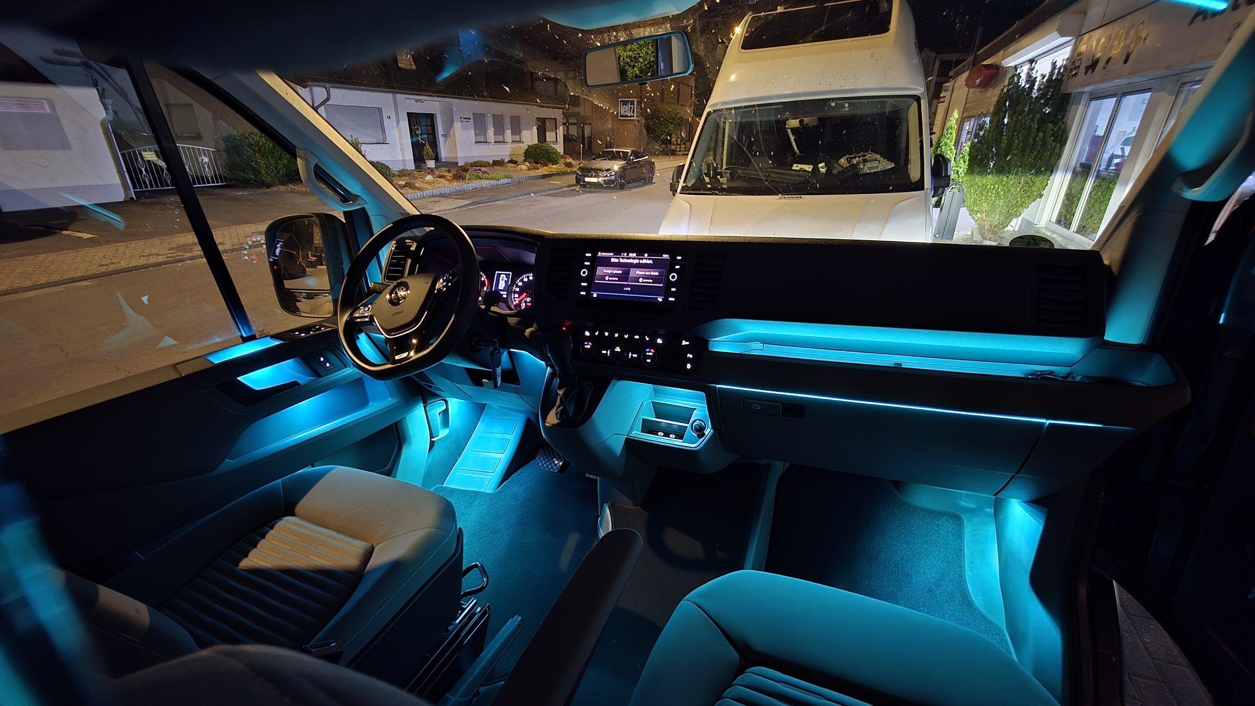 Volkswagen Crafter Wohnmobil Camper LED Ambientebeleuchtung9