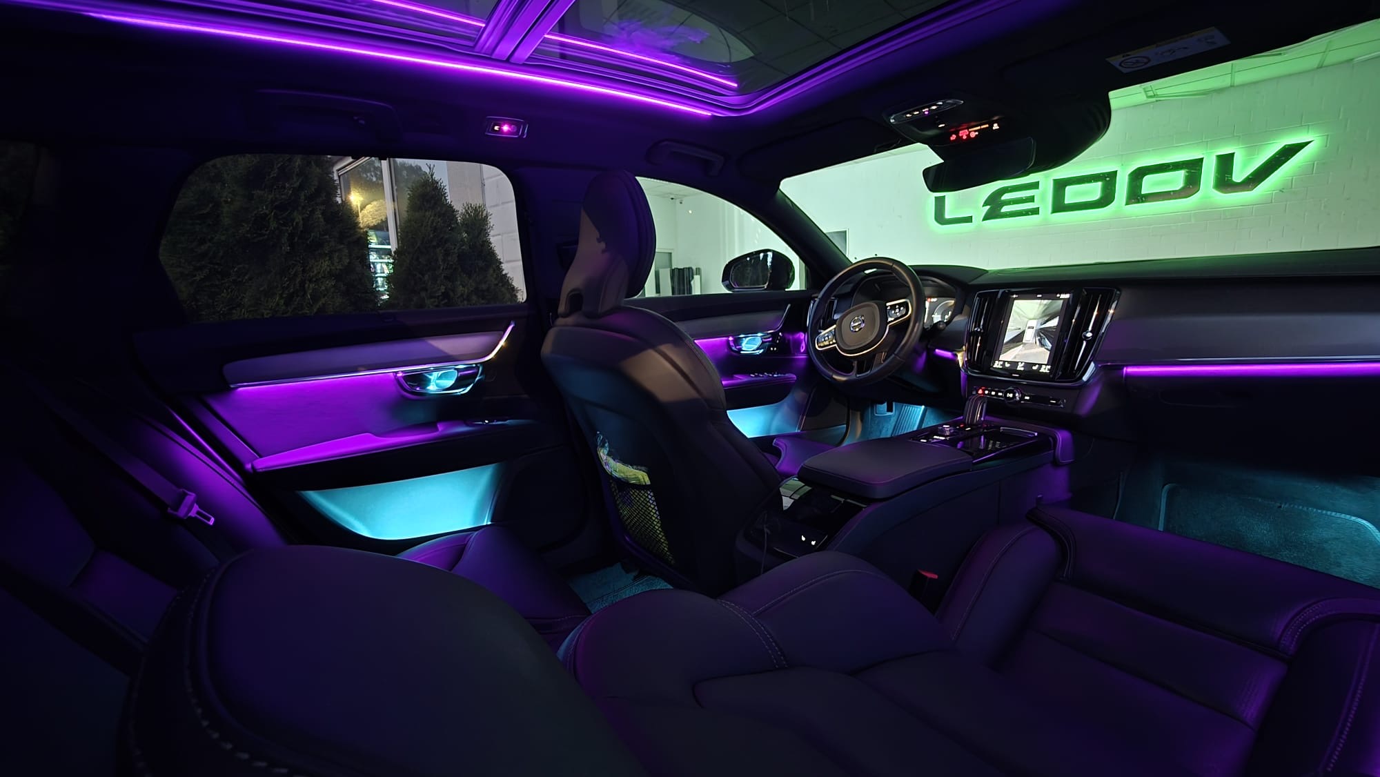Volvo V90 LED Lüftungsdüsen mit Ambientebeleuchtung – inkl. Einbau2