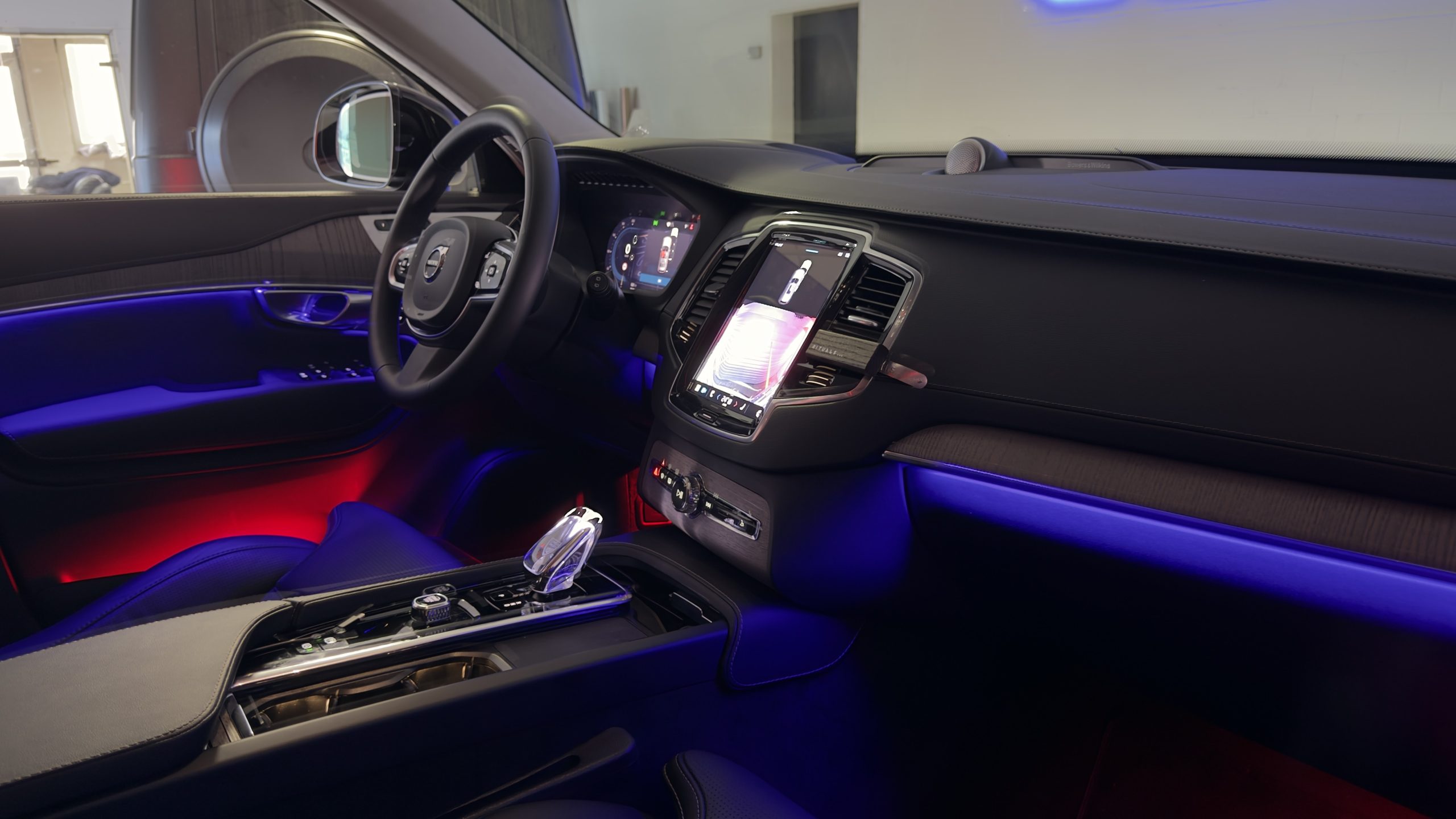 Volvo XC90 LED Ambientebeleuchtung inkl. Einbau4