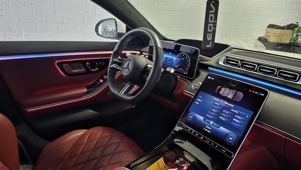 Ambientebeleuchtung Plus Mercedes